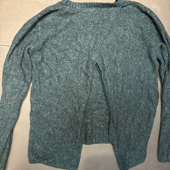 Old Navy Women’s Green Sweater – XXL (Girls’ Style Fit) - Picture 3 of 7